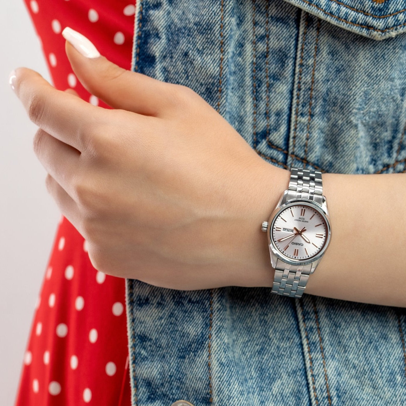 CASIO LTP-1335D-4AVDF Women Watch - Image 2